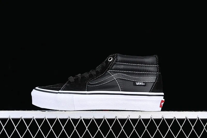 All categories Vans Vans series Vans Mid Vans China Vans Sk8-Mid Pro Antihero cooperation model mid-top professional skateboard shoes VN0A7TNH2D9